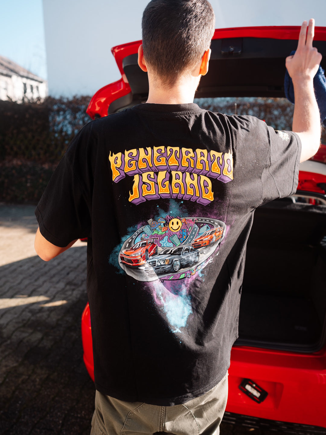 'Penetrato Island' T-Shirt Oversize ONE of 200