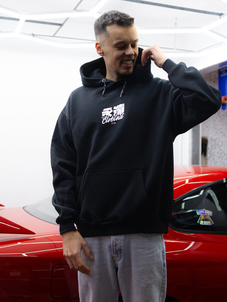 Oversize Chasing Dreams Hoodie Frontansicht mit Colorblind Logo auf der Brust