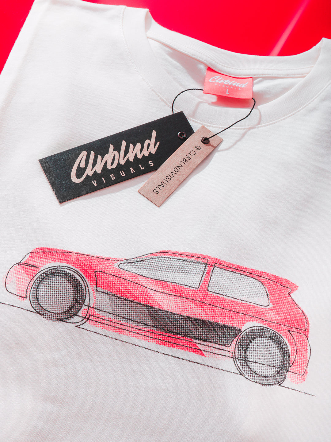Detailansicht vom VW Golf 4 One Line Motiv auf Sugar Swizzle T-Shirt mit hochwertigem mehrfarbigem Siebdruck